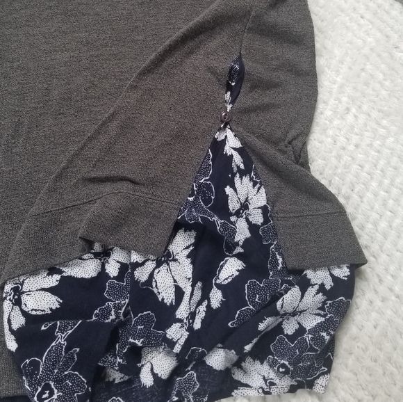 THML sz M grey sweater - Picture 5 of 5